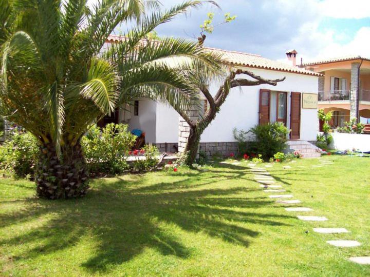 Bed and Breakfast Phocea San Teodoro  Exterior foto